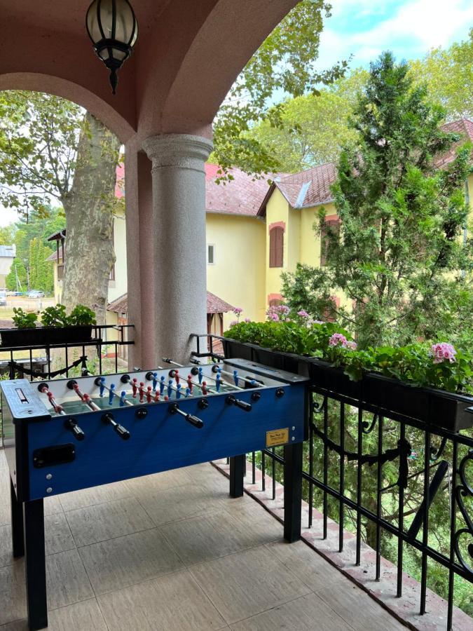Party Villa Holiday Rent Balatonföldvár 외부 사진
