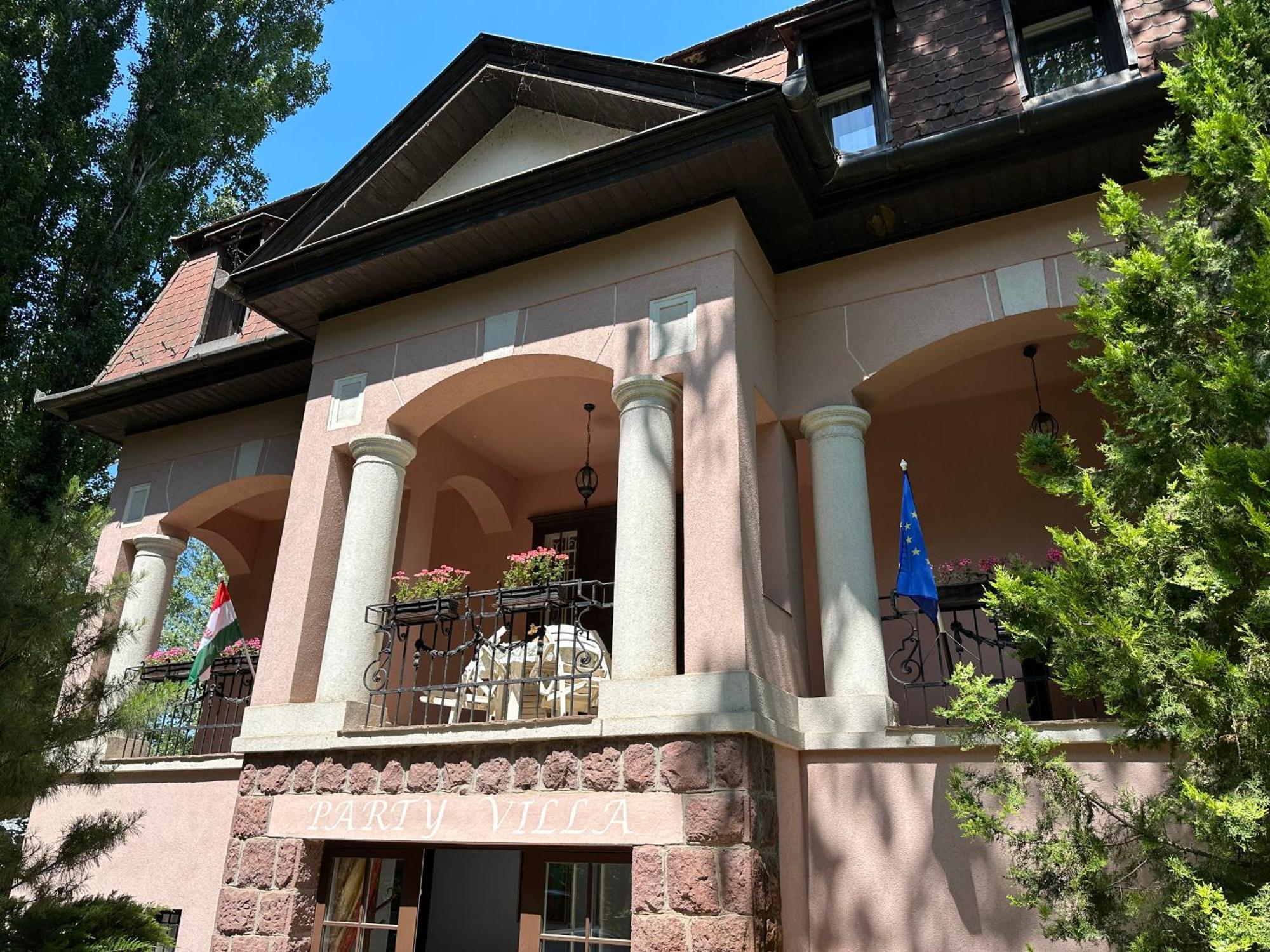 Party Villa Holiday Rent Balatonföldvár 외부 사진